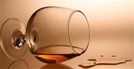 洋酒白酒銷量不相上下 但進口烈酒的銷量是增長的 - 中研新聞頻道_中國行業(yè)研究網(wǎng)